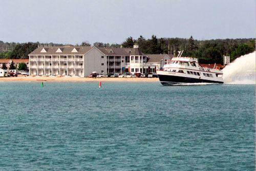 Ramada By Wyndham Mackinaw City Waterfront Exterior photo